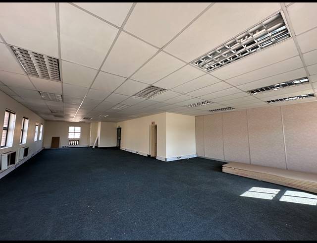 150M² OFFICE TO LET IN HIGHVELD TECHNOPARK